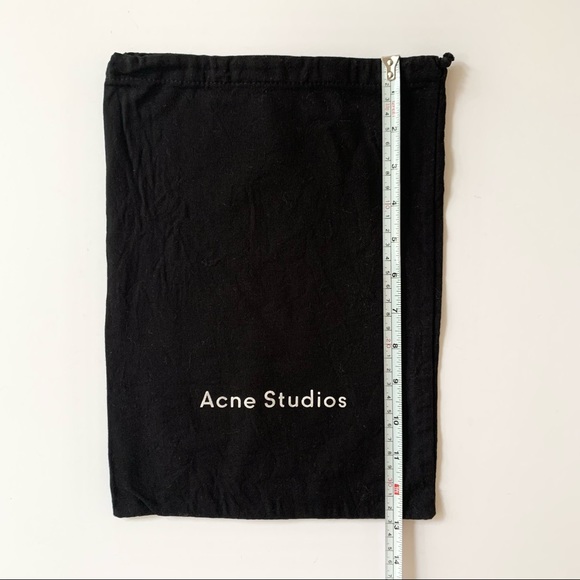 ACNE STUDIO | 1PC COTTON DUST BAG SMALL WITH DRAWSTRING MODERN LOGO BLACK - Picture 4 of 7